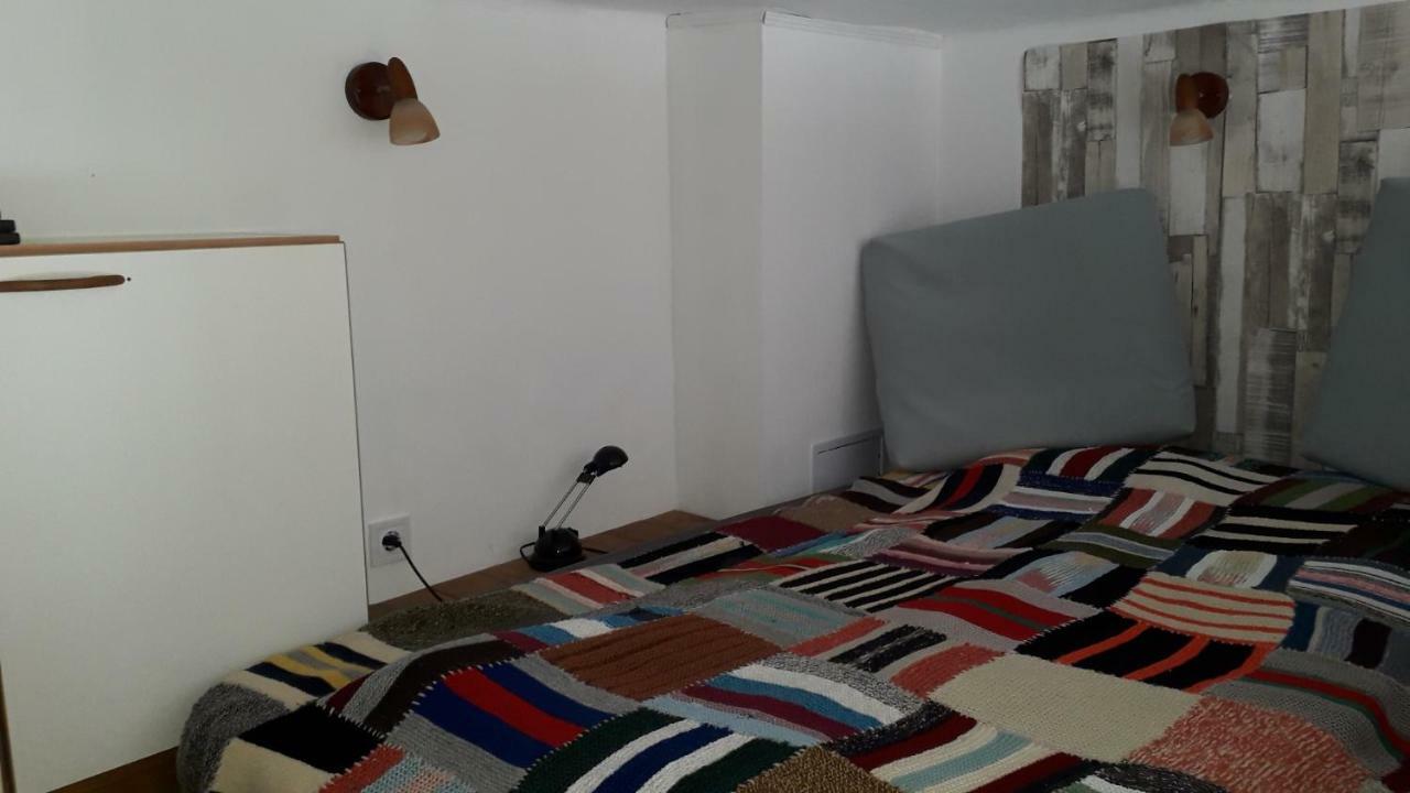 Hangulat Vendeghaz Apartmanok 欧罗什哈佐 外观 照片
