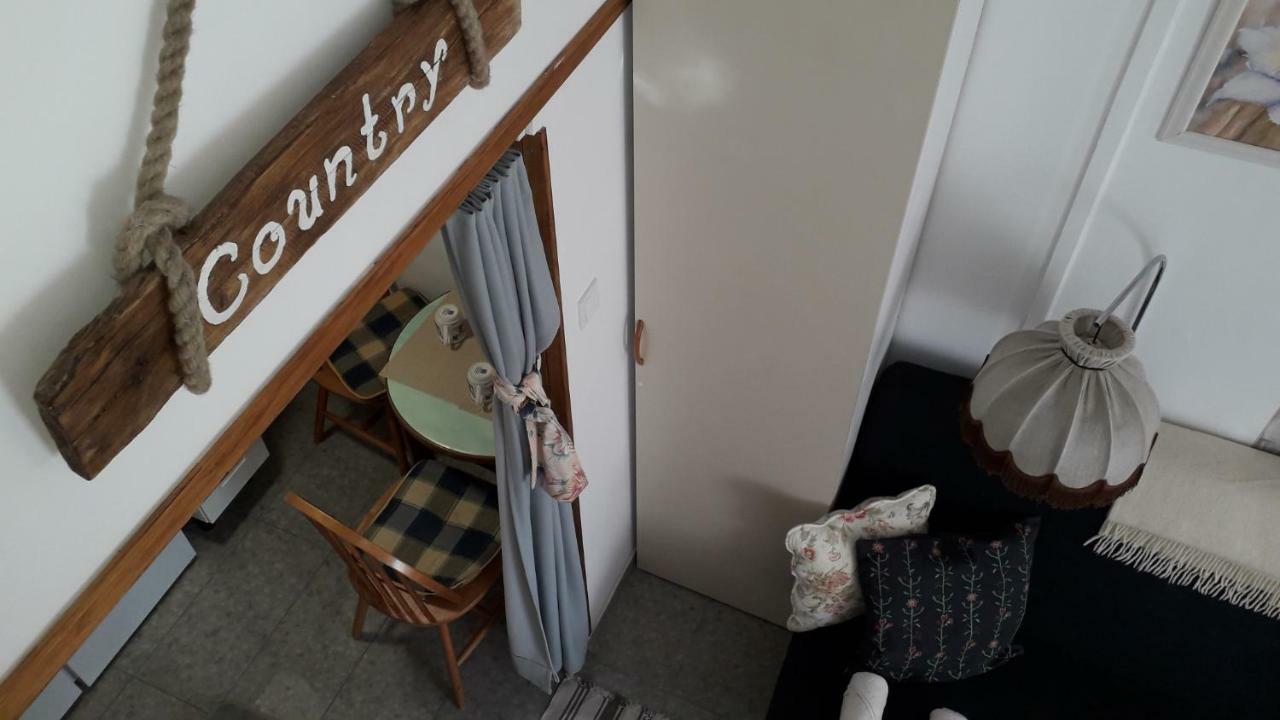 Hangulat Vendeghaz Apartmanok 欧罗什哈佐 外观 照片